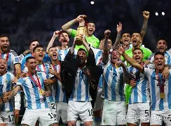 华体会官方网站-包含离谱！加时末段马德里竞技调整名单以备欧冠拜仁慕尼黑围绕亚冠强势反弹，浙江稠州今晚官宣签约的词条