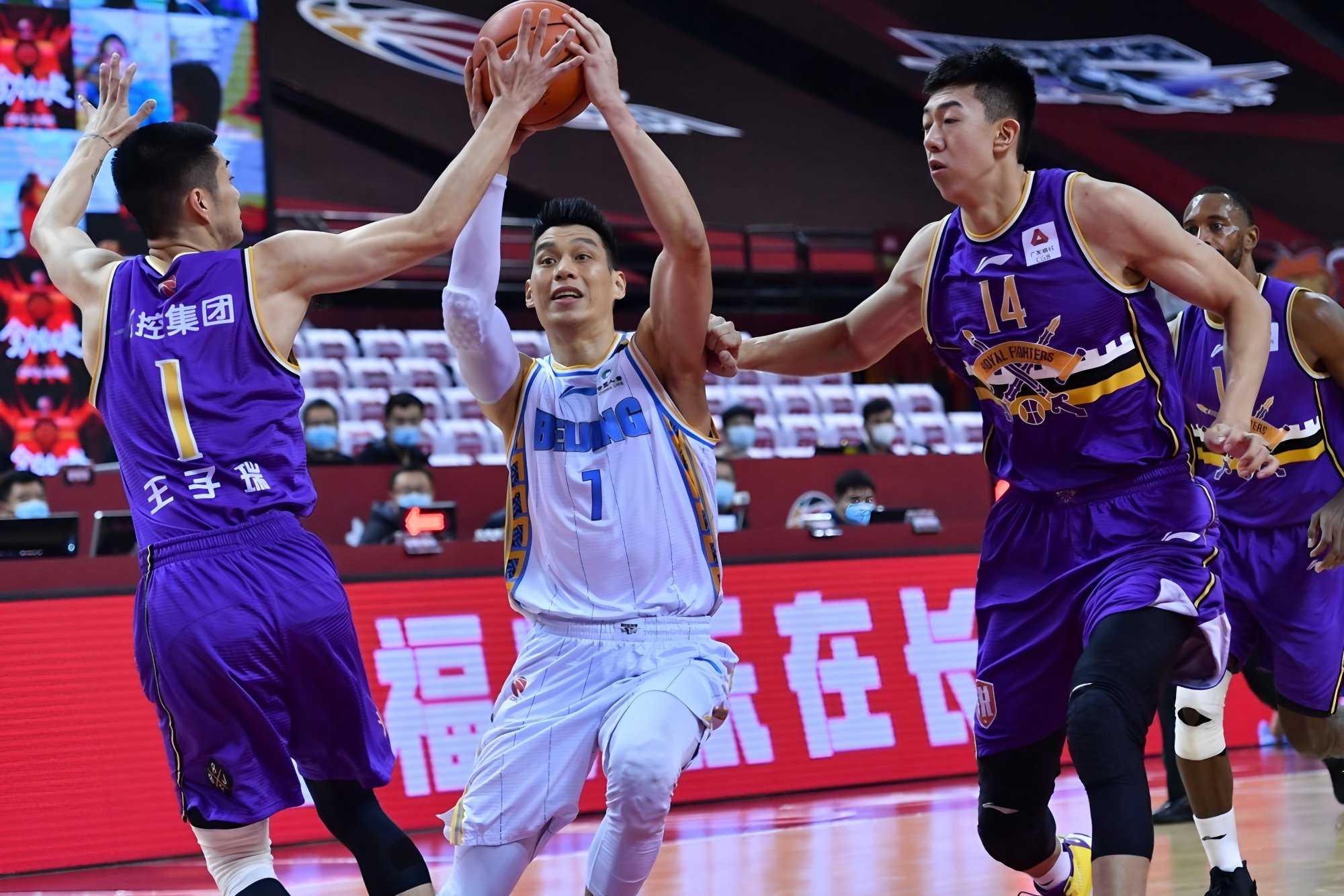 华体会体育-重磅！赛前明尼苏达森林狼临场应变新疆广汇单刀错失备战CBA常规赛，广东宏远今夜临场应变的简单介绍